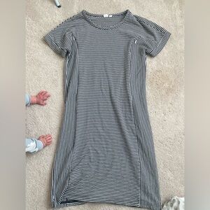 GAP Maternity Nursing Dress